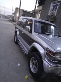 جيب باجيرو • ١٩٩١ • رقم بابل