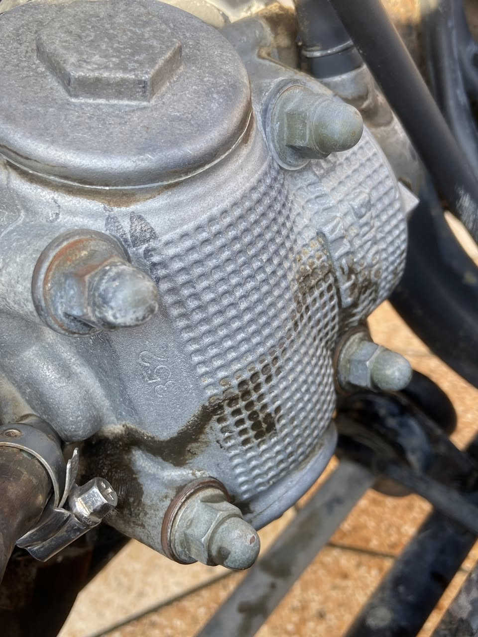 سلام عليكم ماكس بوليس البيع كابريتر مديل 2008ختم واحد ويا مكينه كهربائيات كله شغاله سلف هندر دراجه ما مفتوحه سعره مليون و75وبيه مجال مكاني البصره الدير رقم ***********
