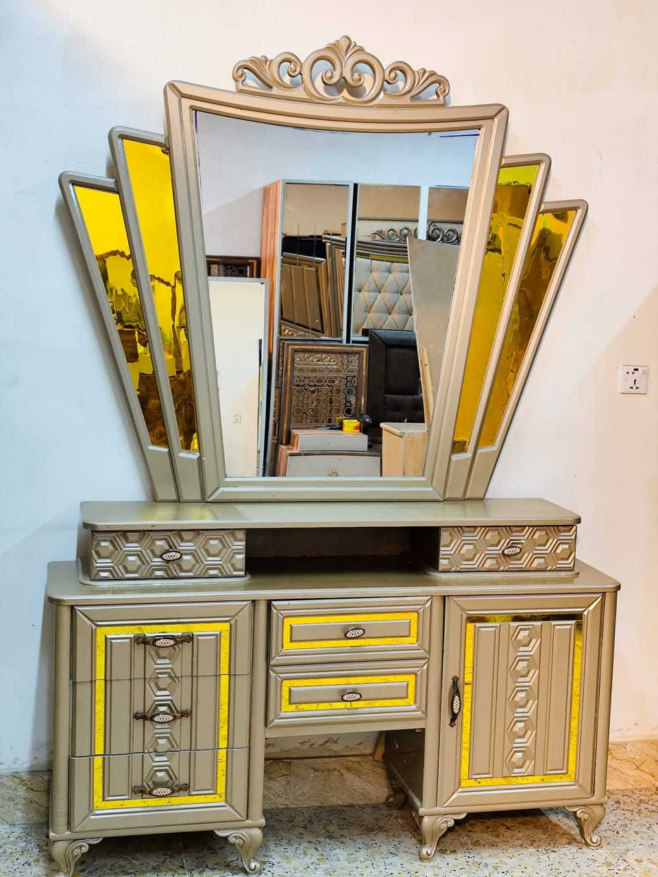 غرفه عراقيه ضخم💫
نضافتها 90 بالميه ☘️
داخل وخارج صاج 🔥
تتكون من 6 قطع  🙂
السعر 950قفل
مع شد 🪛 ونقل 🚚 داخل بغداد مجانآ
محافضات بكروه 🔥🔥❗


**إذا كنت صاحب هذا الإعلان وتريد حذفه لأي سبب، رجاءا أرسل رسالة إلى الدعم الفني**