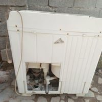 تانكي ماء مستعمل • غسالة عطلانة • مبردة بلاستك مستعملة