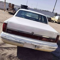 فورت لنكولن رقم أخضر محرك شرط تخم جديد تخم تاير سياره صاحبها موجود وبي...