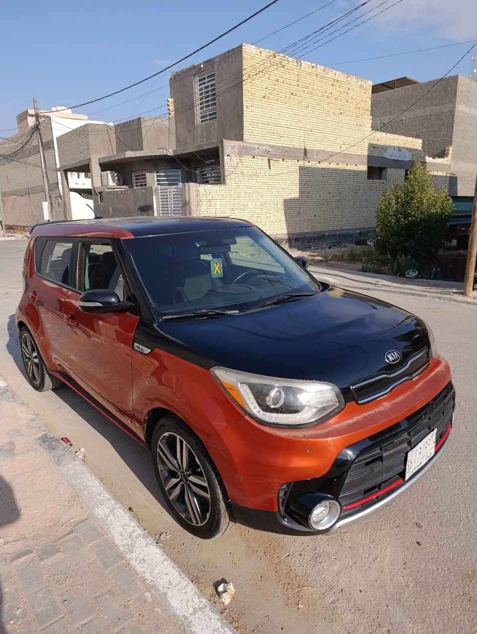 سلام عليكم
صول 2018
مواصفات:
كشنات تدفئه 
فول فول مواصفات عده الفتحه
مكينه 1600 تيربو 
وارد امريكي
الرقم *********** بي واتساب
