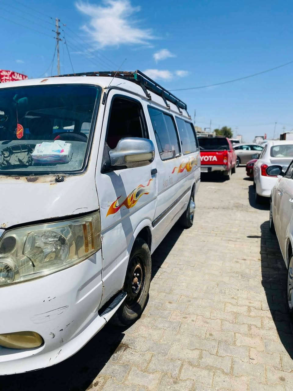 موديل 8 مكينه بيها بخار صدر خير من الله تايرات زوج جديد وزوج نص عمر كلج جديد اكسن خير من الله خط وبحث موجودات مطلوبة هيئة سنتين ومرور 400 راعيها موجود يريد تحويل بيها ضربه بالجنطه موضحه بالصوره وضربه بالبجم جهة العبري موضحه بالصوره رقم شاصي واضح مكانها بالكوت سعرها 23 ///***********///***********
