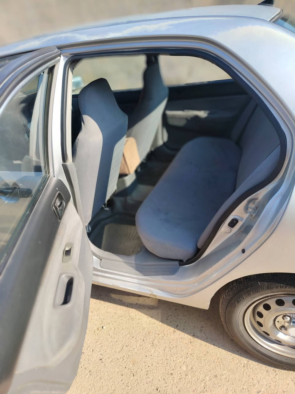 السلام عليكم لانسر2008 صدر تخم تاير كهربائيات كفاله غرفه جديده رقم بغداد سنويه مو نافذ سعر ٦٨ وبيها مجال ***********
