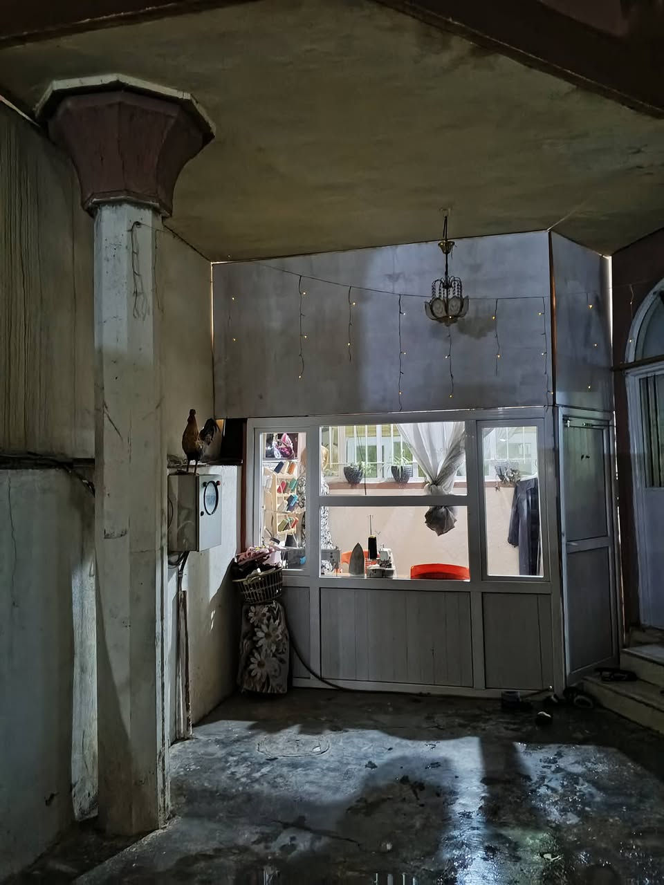 اعلان 📣📣
دار للبيع طابو ملك صرف مساحه 200M 🏠🏠

يتكون من غرفتين نوم استقبال🏠 معه هول مندمج مطبخ 

حوش جبير درج داخلي بيتونه🏠🏠 

#موقع العقار حي العسكري 3قرب جامع خديجة الكبرى 

كامل خدمات دار صالح للسكن 🏠🏠

استفسار خاص او عله الرقم 

***********موجود واتس آب 📞📞📞

نستقبل كافة عروضات التجاريه والسكينه 🏠
