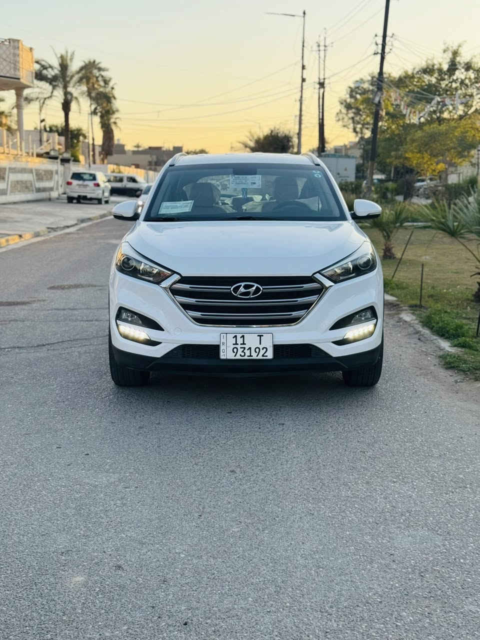 السلام عليكم
للبيع توسان موديل ١٨ شركة الكاصد خليجيه  كفاله عامة بيها كرت بخشم البنيد اثر تشليع والباقي مكفول محرك كير تبريد قطعتين  تدفئة صدر أمامي اوخلفي جديد تخم تاير رقم بغداد آلجديد بسمي 
مال بيت نظيفه جدآ
السعر ١٧٤ وبيها مجال 
 للإستفسار***********
العوان بغداد
