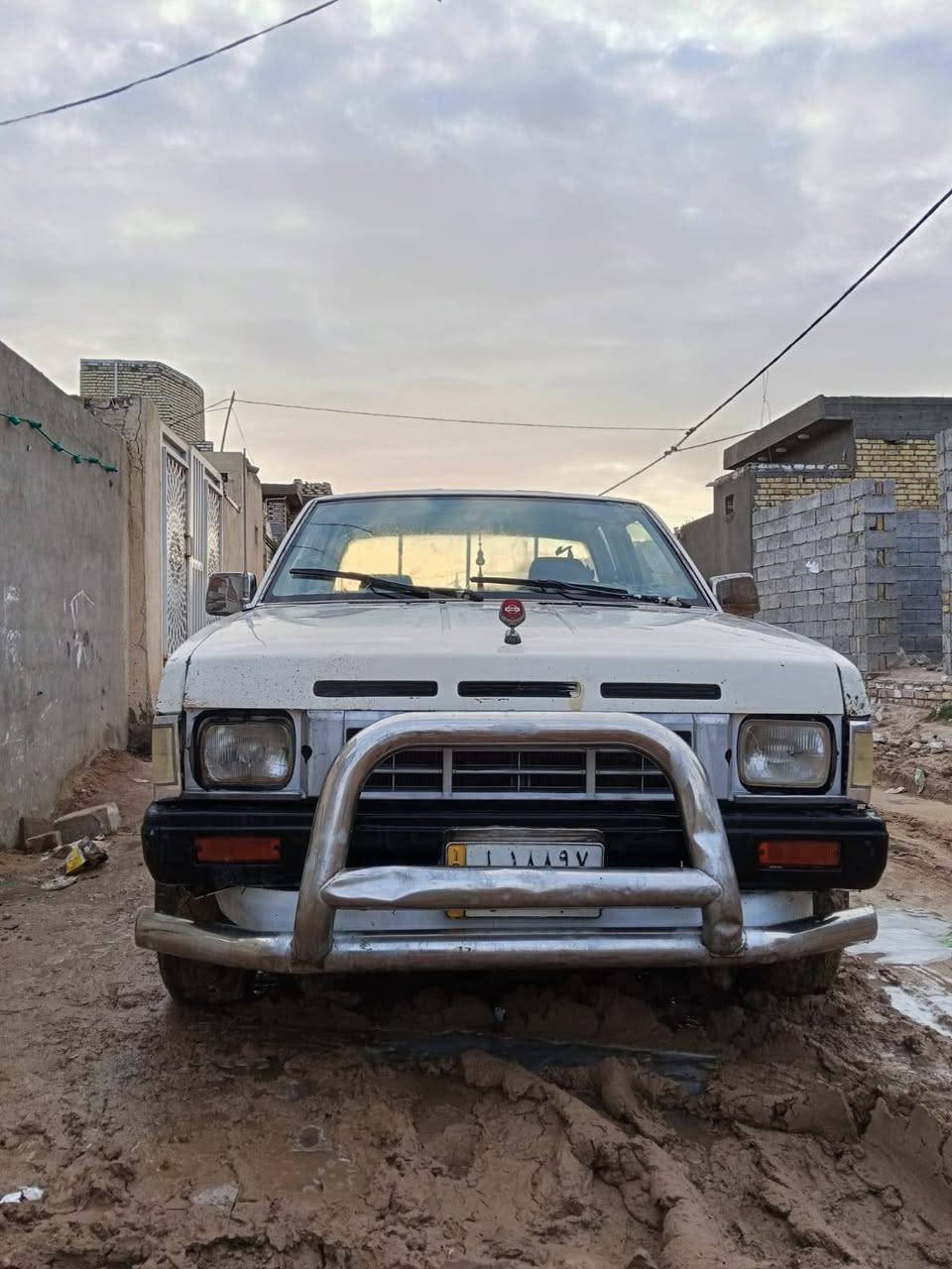 نيسان قماره وربع شغاله وجاهزه مكانها بنجف سعرها ٢٣
***********
