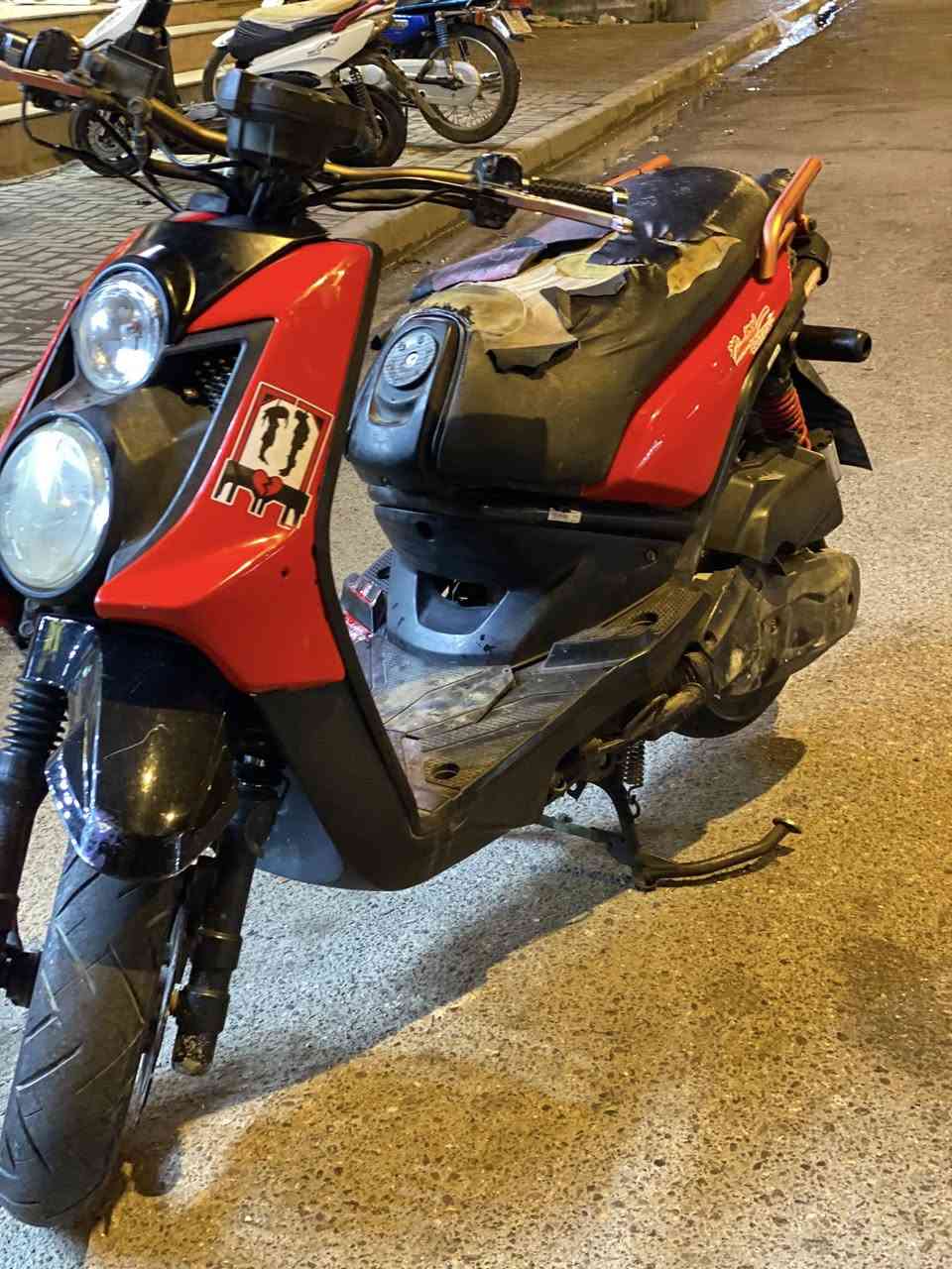 سلام عليكم سكنس جبلي دراجه كلشي ما ناقسه سلف كهربايات كله شغاله دراجه ما مفتوحه دراجه مزوده
💞 سكان صاعب بريك قطره 💞
عنواني قبله حي المهندسين 😍💁🏻‍♂️
سعر واحد و٢٥٠
رقمي ***********
