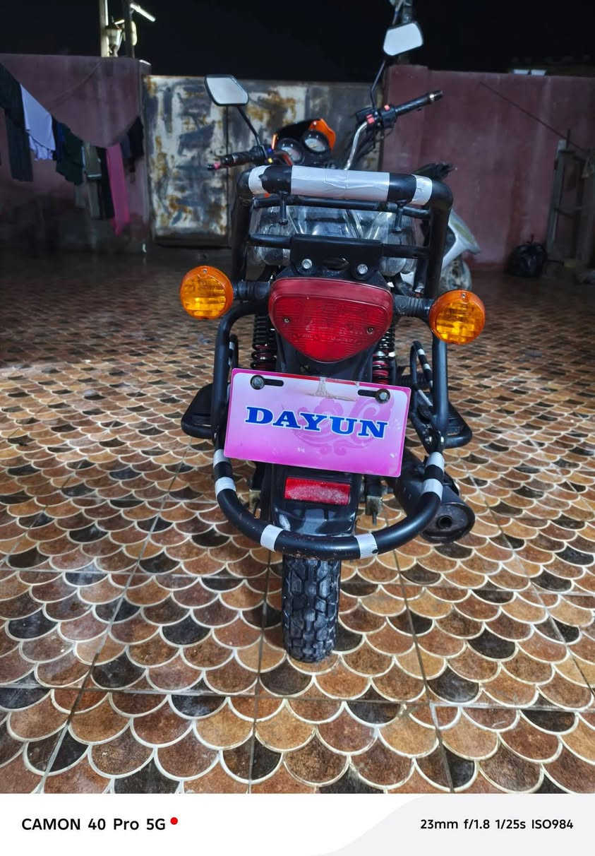 السلام عليكم دايون موديل 23 اصوليه+اوراق+سنويه+ لوحات الدراجه كفاله عامه مامفتوح بيها برغي لاستفسار ***********وبيه واتساب
