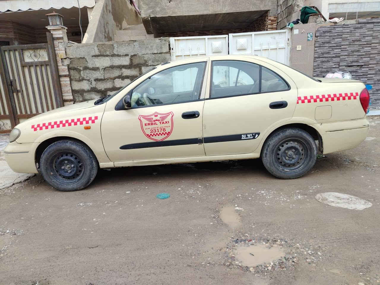 نیسان مۆدیل 2009جەمپێکی پشتی هەیە گێرتۆماتیک سحری105وەرەقە رەقم موبایل *********** أربيل, العراق
