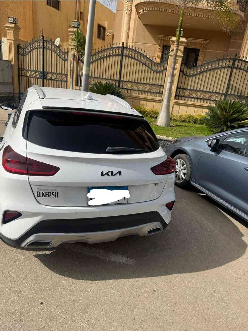 كيا اكسيد 2022 هاي لاين 
فبريكا بالكامل 
بدون خددددش 
30 k.m
صيانتها توكيل 

معاينه التجمع
رخصة سنة من المالك 
مرور مدينة نصر 
للتواصل 01092571392


**إذا كنت صاحب هذا الإعلان وتريد حذفه لأي سبب، رجاءا أرسل رسالة إلى الدعم الفني**