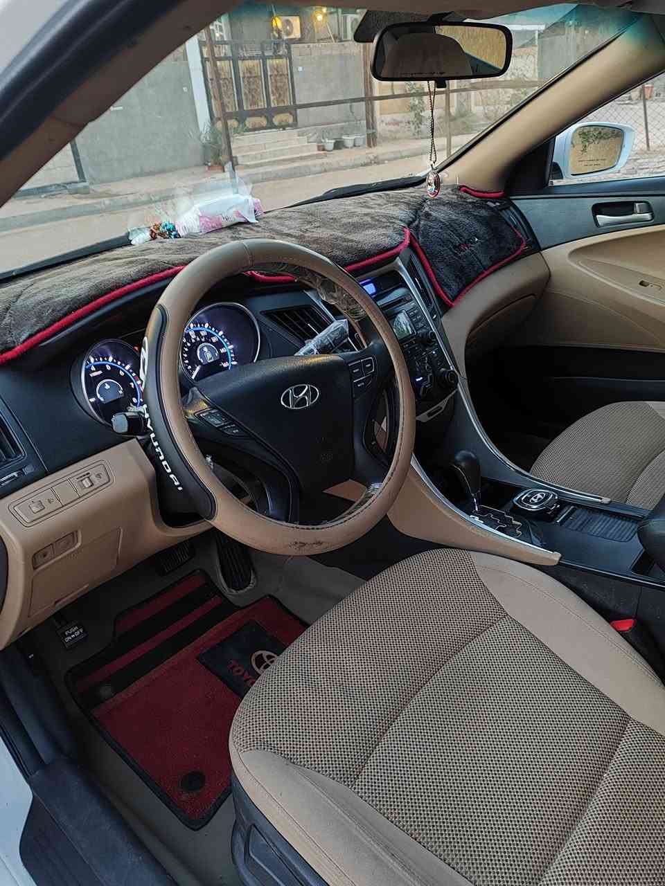 سلام عليكم سوناتة 2010 اخر اصدار لل 11 مكينة دوش 2400 شرط گير شرط بنوراما حدادية 70 بلمية مصبوغة احزام بدون دواخل بصرة حي الساتذة سعر 90 ماشية قليل من البيت للدوام هاتف *********** اتصل وات ساب والرزاق الله
