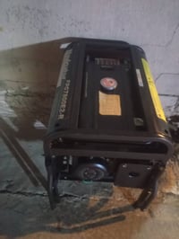 مولد بانزين 5 كيفي 20 انبير بلاديه برغي ما مفتوح بيه شرط الفحص والمصلح...