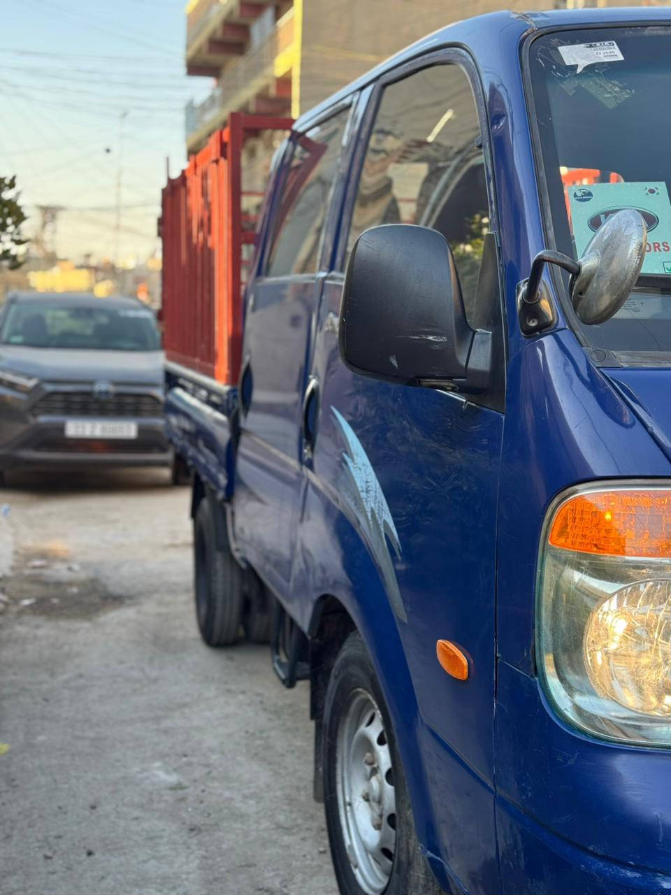 السلام عليكم
كيا دبل قمارة 
موديل 2007
مكينة 3000
رقم واسط اصفر تحويل ثاني يوم 
مكفولة مكينة وكير اكسل شواصي 
السيارة جاهزة بدون اي نقص 
السعر 84 وبيها مجال للشراي 
رقمي ***********
مكاني بغداد
