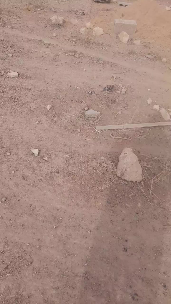 القطعه للبيع طابوصرف مساحه200متر الرقم43/165 شارع10 الاستفسار ***********
