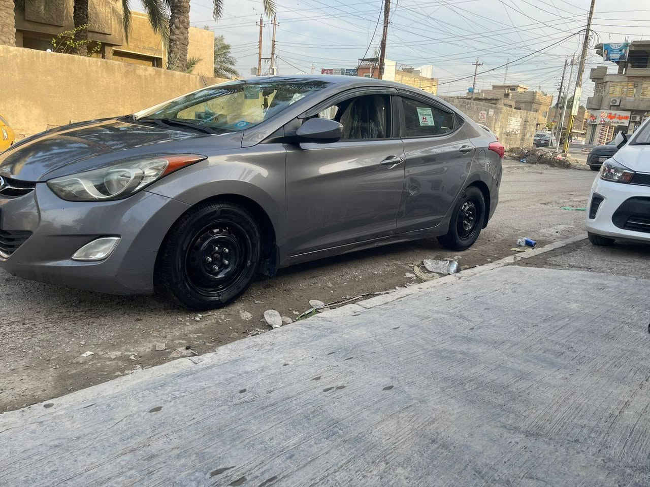 سلام عليكم النترا ٢١٠٢ وارد أمريكي حادثها بابين جهة العبري كير مكينة مكفولات سيارة خير من الله مواصفاتها شاشة كامرة مانع انزلاق تحكم استيرن نضام ايكو دشبول لونين سيارة كلش نضيفة كشرتها وبعد احلة من الصور رقم جديد وسنوية لل ٢٩ وب اسمي السعر ٩٣ وبيها مجال بسيط بغداد الشعب ***********
