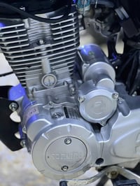 دراجه سونك 2025جديده بعدها بحاله الوكاله دراجه كامله مابيها اي نصق سبا...