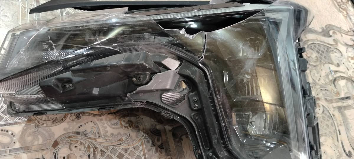 K4  خليجي لايت
شغال بس المازدة مكسورة والذانات
ب500


**إذا كنت صاحب هذا الإعلان وتريد حذفه لأي سبب، رجاءا أرسل رسالة إلى الدعم الفني**