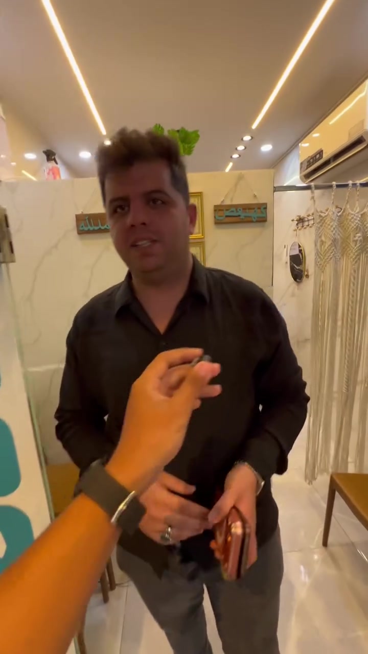🛑 بشرى سارة لأهالي منطقتنا الكرام 🛑
أهلاً وسهلاً بكم في (حجامة النور) 🩺✨
راحتكم وصحتكم هي أولويتنا، نتشرف باستقبالكم يومياً لتجديد طاقتكم والتخلص من الآلام بأيدي مختصة ومحترفة.
🕒 أوقات الدوام:
متواجدون لخدمتكم يومياً من الساعة 11:00 صباحاً وحتى الساعة 11:00 ليلاً.
🎁 العرض الخاص والأقوى 🎁
استمتع بجلسة متكاملة لإعادة الحيوية للجسم بسعر تنافسي جداً:
 حجامة (6 كؤوس) 🩸
 + تدليك علاجي 💆‍♂️
 + مساج استرخائي 💆
 💰 كل هذا بـ 10,000 دينار فقط! 💰


**إذا كنت صاحب هذا الإعلان وتريد حذفه لأي سبب، رجاءا أرسل رسالة إلى الدعم الفني**