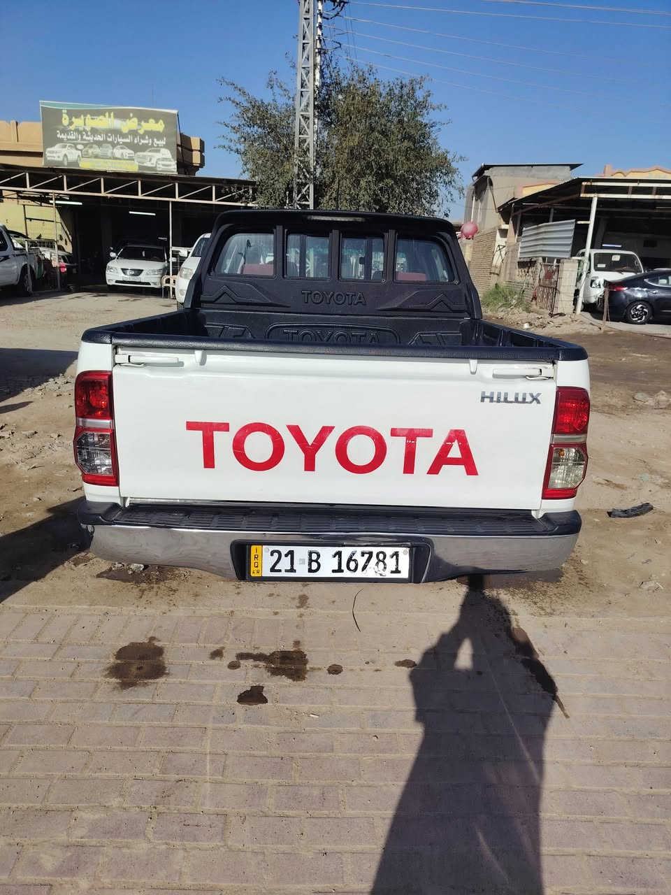 السلام عليكم اخوان تيوتا ٢٠١٤ بيها جاملق امامي رقم سليمانيه انكليزي تريد تحويل تريد وكاله السياره ماشيه ٢٠٠ جديده بمعنه الكلمه محرك مكفول السعر ١٦٧ بيها مجال مكانها واسط الصويره الاتصال ***********
