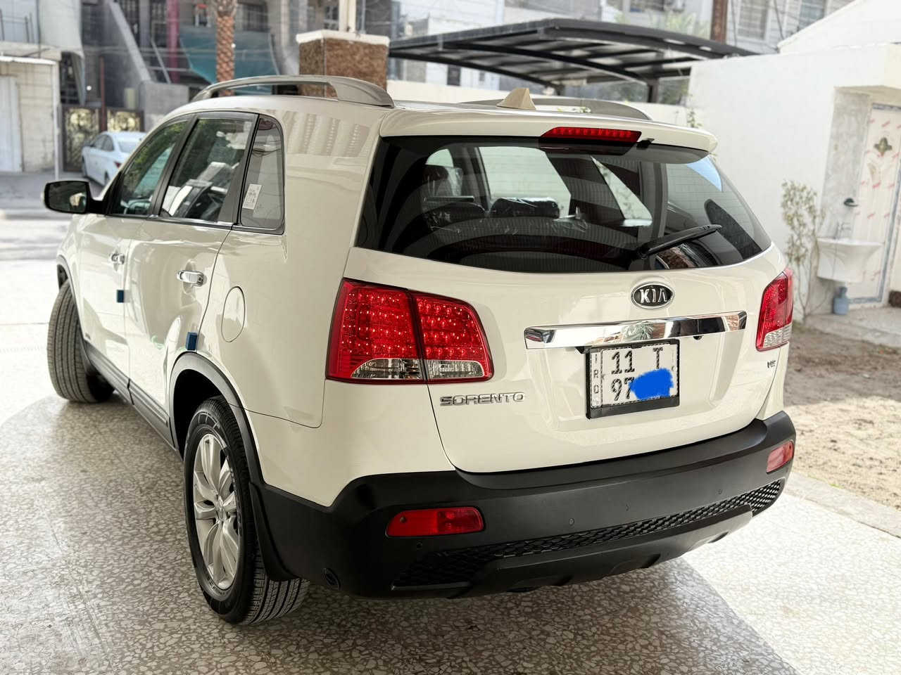 للهم الصلاة على محمد وآل محمد

 البيع كيا سورنتو كويتيه
 فول المواصفات  
جديده وماشيه ( 61  ) الف ع فحص و ١٢٠ يدك جرس🔔 
ماشاء الله تبارك الرحمن جديده جدا 
سياره ع ايد وحده ماخذها زيرو بوقتها بسنتها طلعتها ع ايدي زيرو ٢٠١٢ وضلت محافظ عليها  حاليا مجدده مع هزه جديده دعاميات وحديد بدون صبغ  بدون ضربه بدون حادث 
فول ١/١  كويتيه 
شغاله دشبول  زئبقي قماره بني رامه 
زراك لايت بصمات ٢ وثانيه بعدها بلجيس ما مفتوحه محرك سته سلندر ٣.٥ سبعه راكب ٣ قطع تبريد هواي مواصفات بيها رقم بغداد دولي جديد بسمي شخصيا 
مكاني بغداد 
( اخوان سياره جديده جدا ونضيفه ع ايدي وبسمي شخصيا من شركه عندي ولحد الان محافظ عليها 
جناي سورنتو يعرف قيمتها 
مكان بغداد
والاتصال ع رقم 

***********
