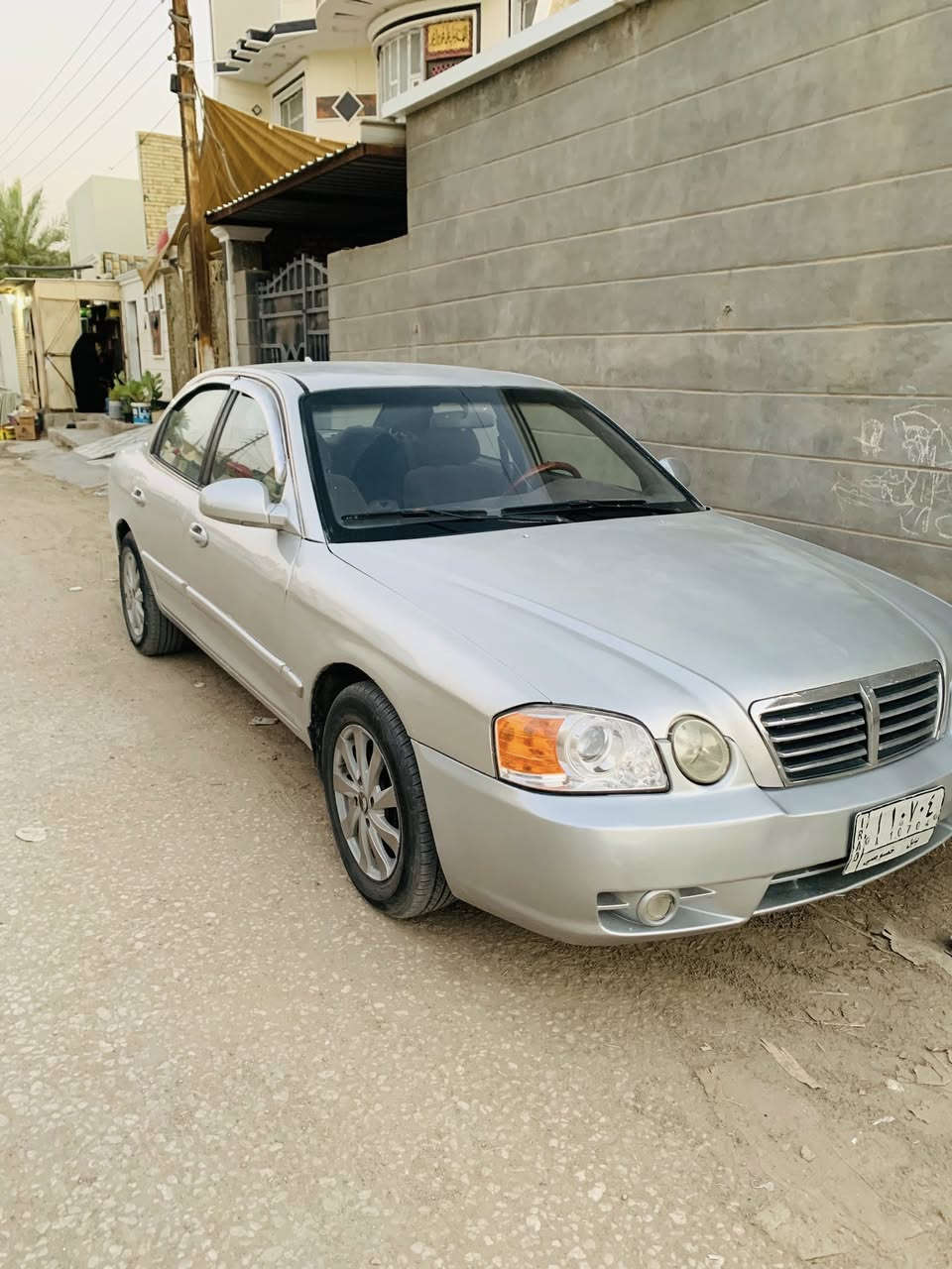 للبيع كيا اوبتيما 2006
محرك 2000 DOHC

رقم بابل ومكانها بابل -الهاشمية 

سيارة نظيفة واستخدام شخصي بحالة ممتازة، مكينة وكير بحالة جداً ممتازة ، تبريدها ثلج ، السيارة مصبوغة عام بسبب الجراد

والسيارة نظيفة وعملية واعتمادية واقتصادية السعر  68 ورقة قابل للتفاوض للاستفسار اكثر مراسلة الصفحة او الاتصال على الرقم ***********
