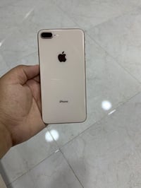 للبيع آيفون 8 بلاص ذاكرته 64 كيكه جهاز لوك شخط مابي كاميراته فول فقط ش...