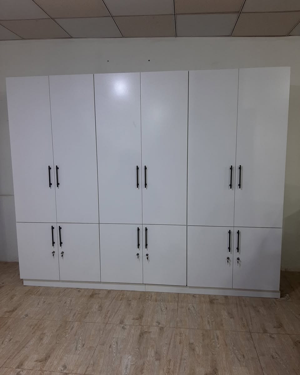 کنتۆری شەش تاک تورکی تەنها ٤۰۰ هەزار
ناونیشان ، سلێمانی ، برایم احمد ، بەرامبەر بەنزینخانەی ئایە
0774 831 9038
