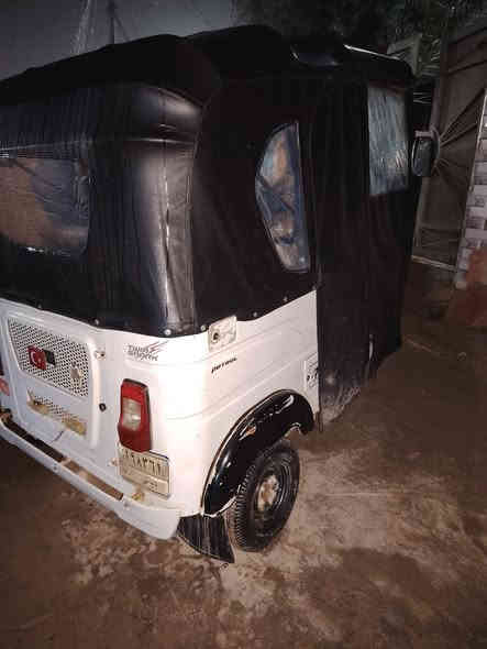 سلام عليكم
تكتك 21 شهر 11 رقم وسنويه +(مكينه + اكسل +تنقيص تبخيخ) مكفول شرط مكينه ممفتوحه. ب7.750وبيهه مجال 
تجي وشوف بعينك وبيك خير وتدلل مكاني كاطون رازي قرب حسن ابو الكاز هـ *********** متواجد. فيس واتساب شراي اتصل
