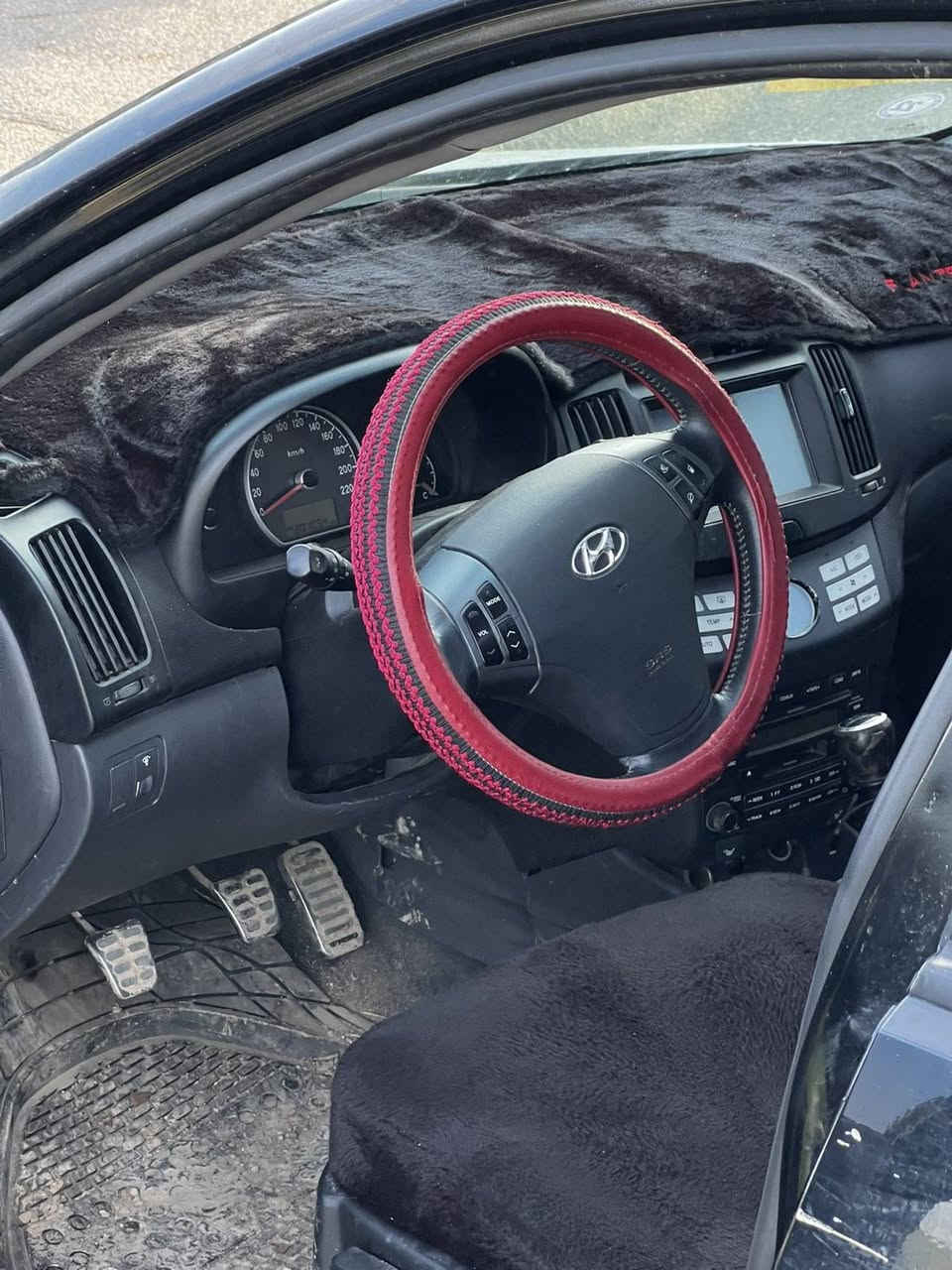 سڵاو ئاڤانتی بۆ فرۆشتن گێڕ ئادی 2008تە قەپات مواسەفات سەیارەکە زۆر زۆر خاوێنە سەیر مەکە پیسە هین ئەم بارانەیە بۆ سحرەکەشی خوار هەمو بازاڕ  داوای 46مئامەلەی لێدەکەم سڵایتشە بەشەرتی گێڕو سەقفو کەفەرو داروبەرد دەی دەم  زەرورم لەسەر پارەکەی دەنە قەت بەم پارانەم نەئەدا


**إذا كنت صاحب هذا الإعلان وتريد حذفه لأي سبب، رجاءا أرسل رسالة إلى الدعم الفني**