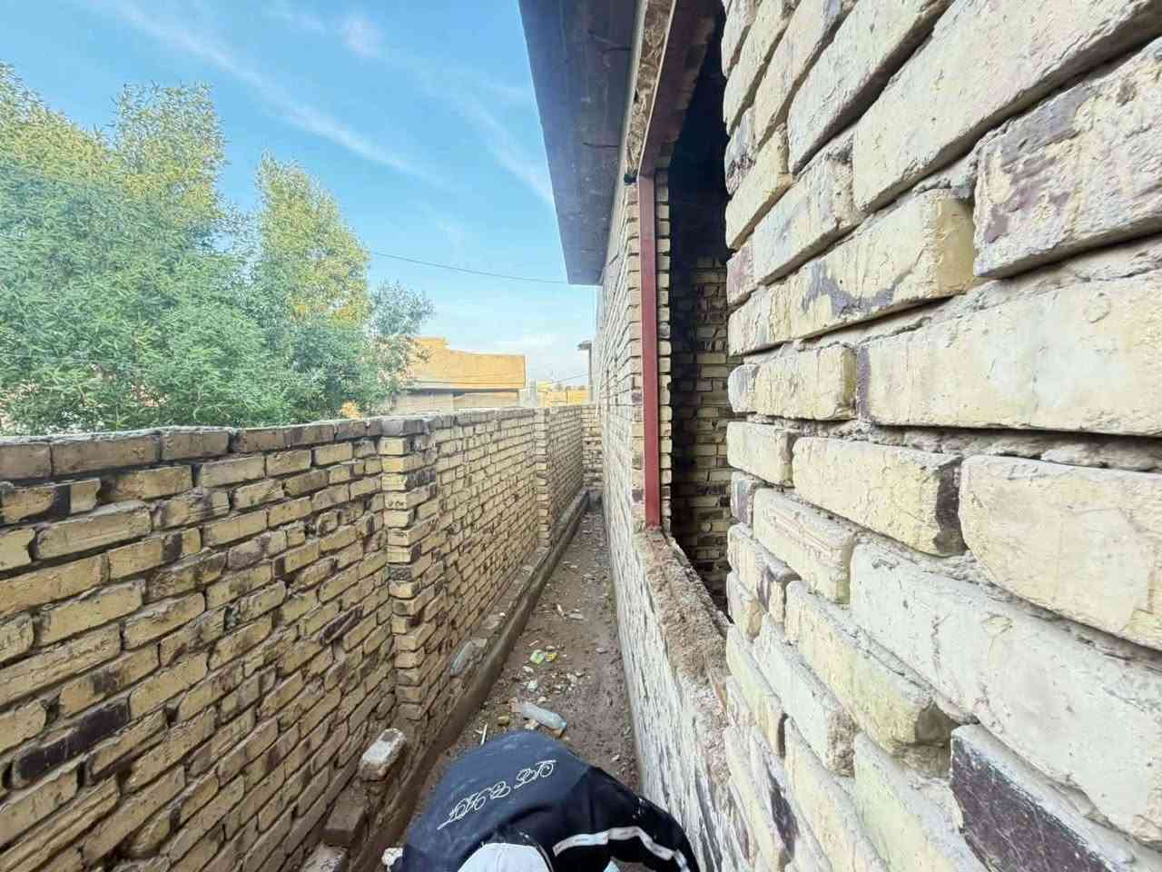 السلام عليكم 
هيكل للبيع 🏠
طابو زراعي سند 25
بإسم صاحب الارض 
تحويل البيت بعد ثاني يوم الشراء
السعر: 55 وبي مجال 
بناء حديث درجة اولى 
العنوان: الحله-وردية خارج سيف سعد عبر الجسر-حي الرضا الثانية 
البيت مكون من :
استقبال 
كلدور - هول
مطبخ
غرفتين نوم 
*طابق ثاني ماكامل
للاستفسار
مراسلة الصفحه


**إذا كنت صاحب هذا الإعلان وتريد حذفه لأي سبب، رجاءا أرسل رسالة إلى الدعم الفني**