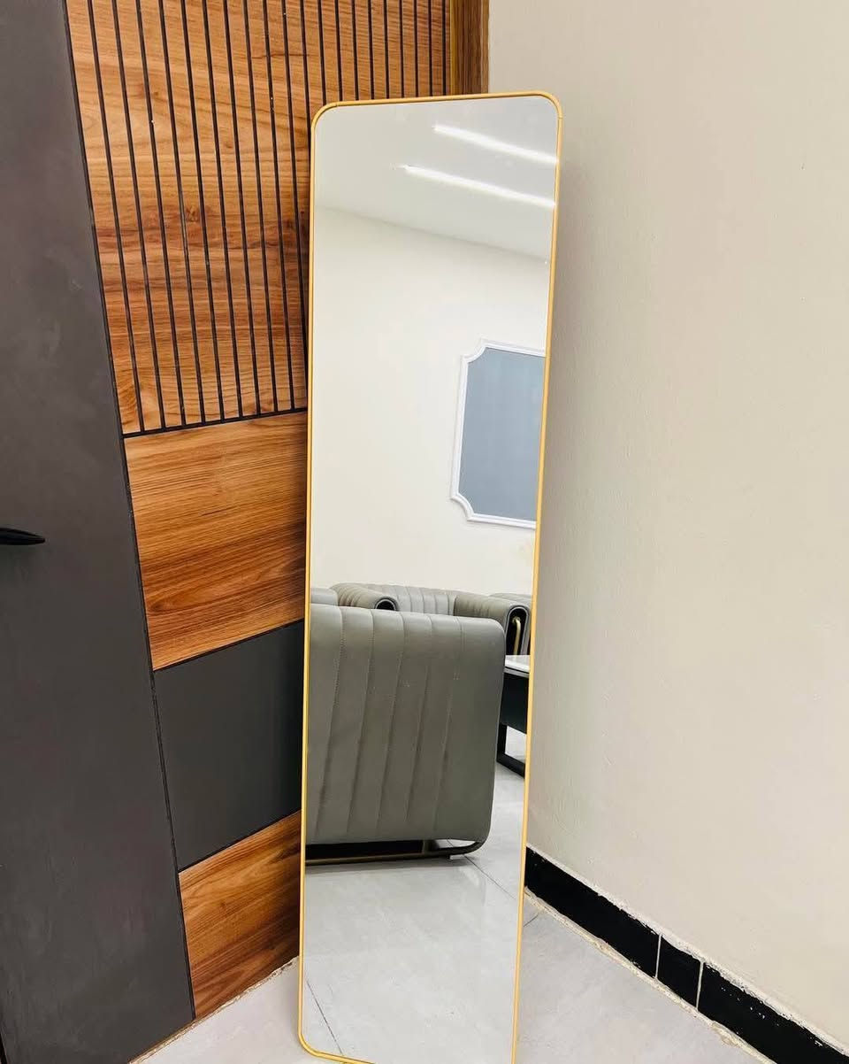 مرايا ستاند عامودي
 قياس ارتفاع ١٥٠سنتم و عرض ٥٠ سنتم 
السعر ١٥ الف 
التوصيل مجاني داخل العزيزيه


**إذا كنت صاحب هذا الإعلان وتريد حذفه لأي سبب، رجاءا أرسل رسالة إلى الدعم الفني**