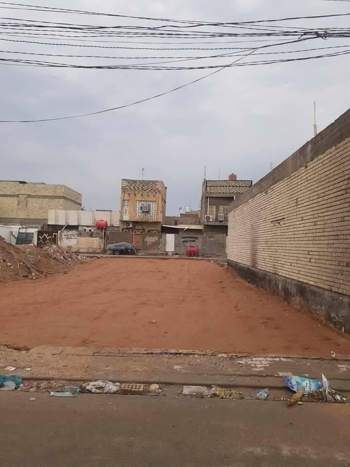 السلام عليكم يتوفر عَرصة 150 متر، بلدية. الموقع: النجف – حي العسكري، قرب شارع السبيس (قصد المدة 20 سنة مقدرة 60) سعر التطلّوعة: 45 مليون. والاستفسار: *********** ***********
