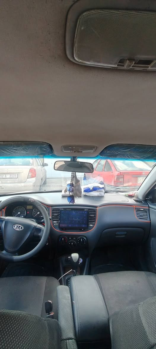 كيه ريو 2008 رقم سليمانيه
شرعيها بل موصل شرط التحويل 
محرك 16
كير مكينه شرط 
تبريد تدفئه شرط 
ضررها ربع بوند وجاملغ ونص باب بدون دواخل 
سعر 93وبيها مجال 
مكلف بل نشر ستفسار الاتصال ***********
