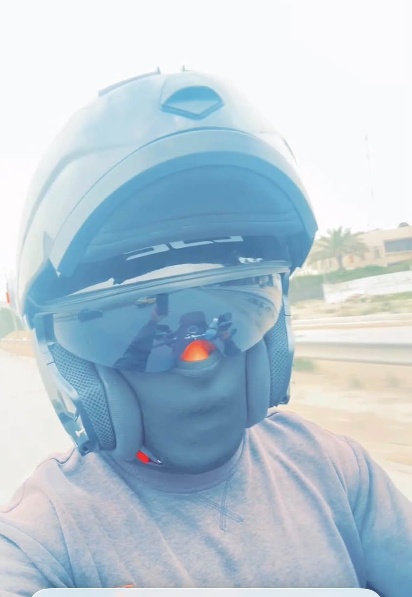 خوذه البيع Ls2ويه سماعه بلوتوث مايك
اصلي ١٥٠وبيه مجال صليه


**إذا كنت صاحب هذا الإعلان وتريد حذفه لأي سبب، رجاءا أرسل رسالة إلى الدعم الفني**