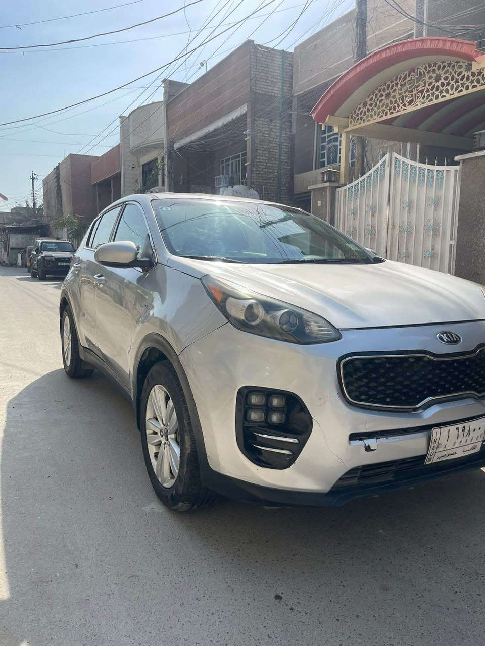 تأكد من توفر وثائق السيارة الرسمية، مثل سجل السيارة وسند الملكية، لضمان عملية بيع شرعية وآمنة. بغداد, العراق


**إذا كنت صاحب هذا الإعلان وتريد حذفه لأي سبب، رجاءا أرسل رسالة إلى الدعم الفني**