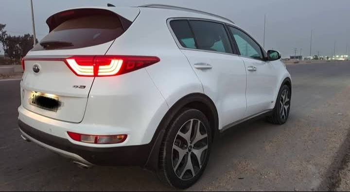 السلام عليكم كيا سبورتج 2016 خليجي شركة دولية مكفولة فول واحد على واحد جي تي لاين ماشية 165 رقم بغداد دولي السعر 175 للاستفسار ***********
