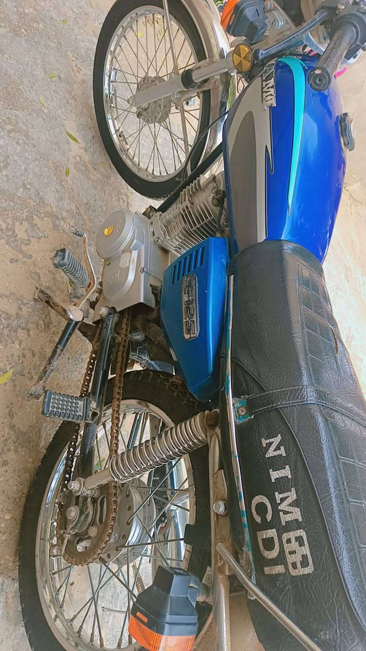 سلام عليكم دراجه للبيع موديل ٢٣ كلك دراجه خير من الله سعر ٤٥٠ وبيه مجال رقمي ***********
