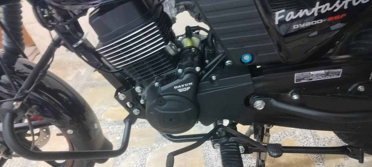 دايون جبلي موديل 25 رقم سليمانية دراجة بعدهي زيرو بريغ ما مفتوح بيهة نضيفة كلش ماشية 1500 من شركة سيزر بعدهي بل ضمان علة كل قطع غيار لمدة سنة سعر 2500 بي مجال بسيط ***********
