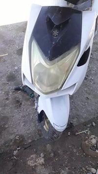 سكنز صيني كلشي شغال بيها ابيع كوم حديد 100 قفل  07725677298