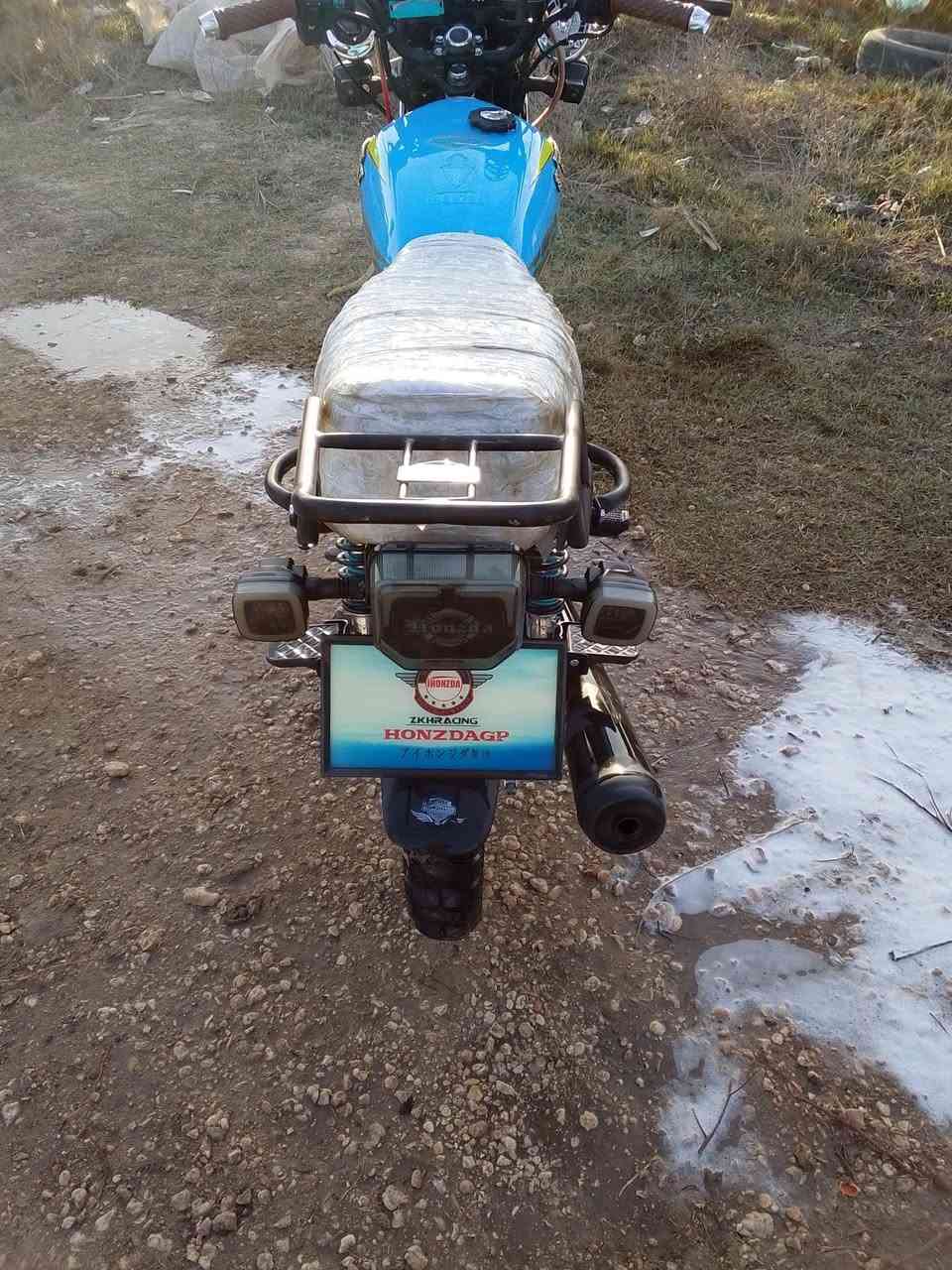 السلام عليكم دراجه للبيع سفانه موديل
2025 محرك 200 العنوان مشروع المسيب رقم الهاتف *********** السعر 825 بها مجال بسيط
