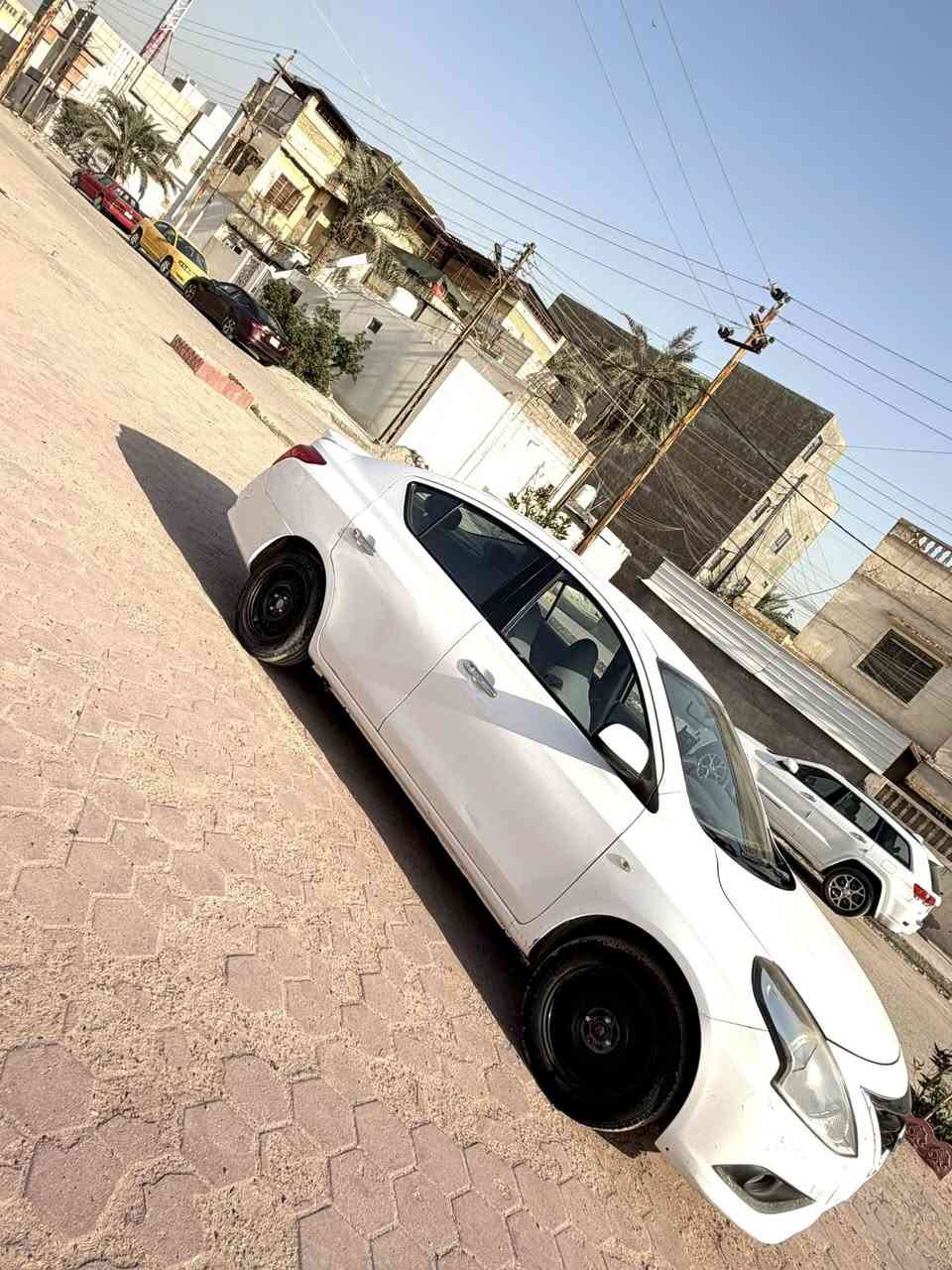 سيارة نيسان صني موديل 2021
✔️ مستعملة استعمال نظيف

✔️ ماشية 130,000 كم

✔️ محرك ممتاز جداً واقتصادية بالوقود

✔️ جاهزة للاستعمال فوراً بدون أي مشاكل

🔧 ملاحظة بكل وضوح وشفافية:

بيها ضربة خفيفة جداً في الصندوق الخلفي

تتعدل عالبارد بسهولة وبحجم تقريباً نصف شبر

(موضحة بالصور بكل صراحة)

💥 سيارة عملية جداً ومناسبة للاستخدام اليومي

مكاني الطويسة

السعر (104وبيها مجال قليل 

السنوية تنتهي في شهر (7)

📞 اللي جاهز يشتري ويتفق فوراً يتواصل على الرقم: (***********)
