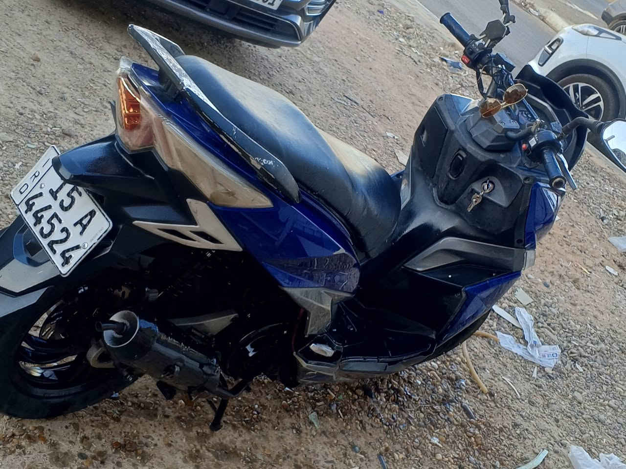 سلام عليكم دراجه سايم رص للبيع موديل 2019  دبلين مسجل سنويه ولوحات انكليزي تحويل مباشر رمادي تاميم معروض ب750 الرقم ***********
