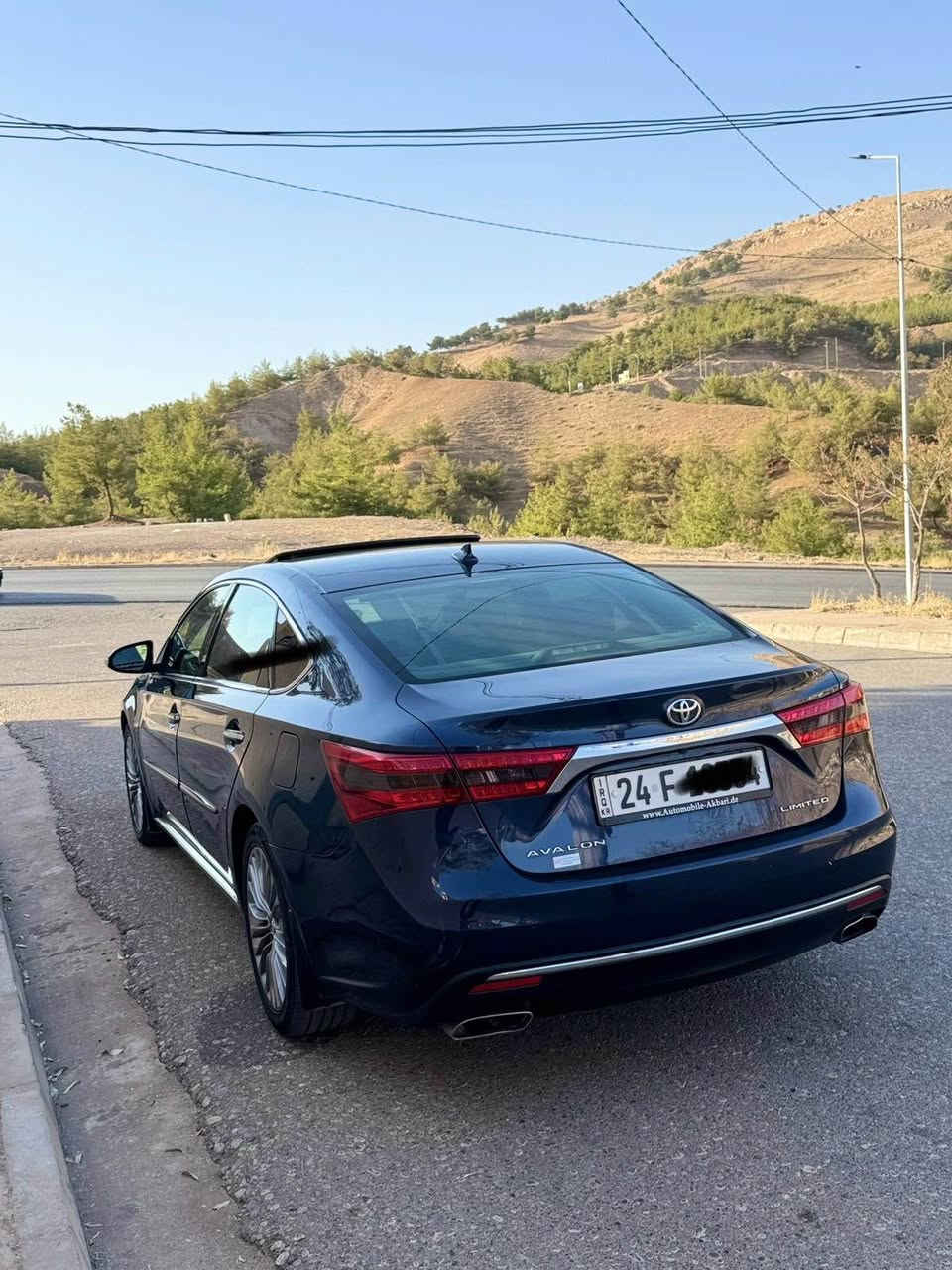 افلون 2016 ليمتد فول موصفات 
ضرر ربع بونيد صبغ ماشية 113 الف mi
سعر 188 بيها مجال قليل 
***********وتساب اكر, نينوى
