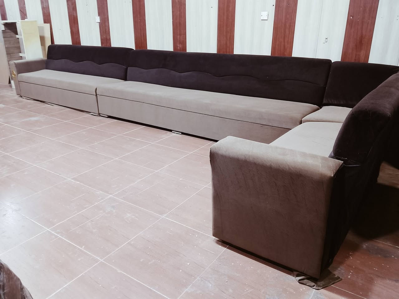 ديوان 12 نفر 175 الف مكان اربيل مامزاوا / واتس ***********
