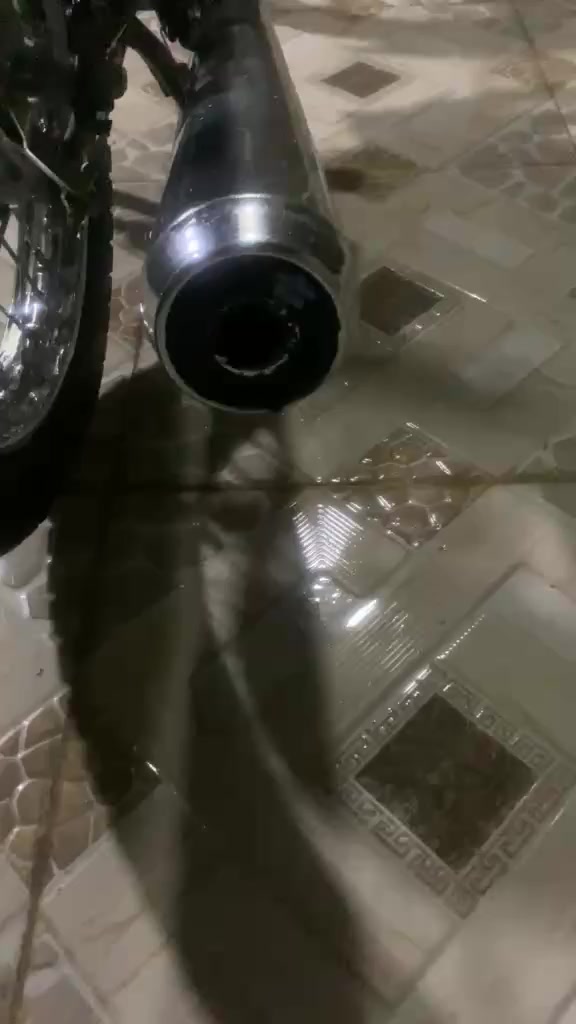 سلام عليكم دراجي لبيع لاصرف ولا بخار دراجي نضيف بس قبق محرك امبدل موديل 20 السعر 375 وبيه مجال


**إذا كنت صاحب هذا الإعلان وتريد حذفه لأي سبب، رجاءا أرسل رسالة إلى الدعم الفني**