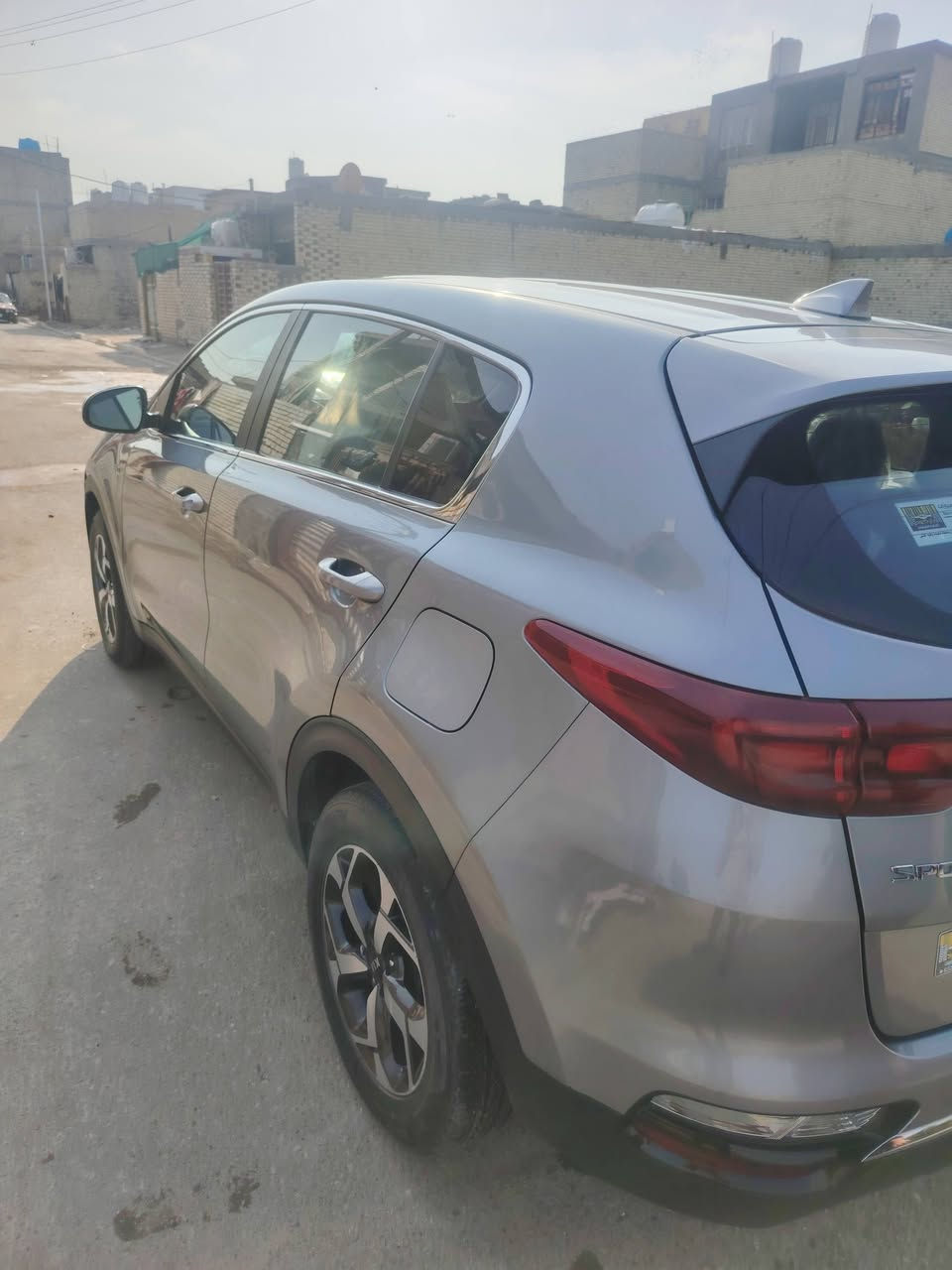 سبورتج وارد امريكي  2022
ماشية 34 ميل
محرك 2400
رادار امامي
مانع انزلاق
نظام منحدرات
فور ويل
نظام اسبورت للقياده
كامرة الخلفية دوارة
أرضية جلد
السعر 185 
العنوان بغداد ***********
