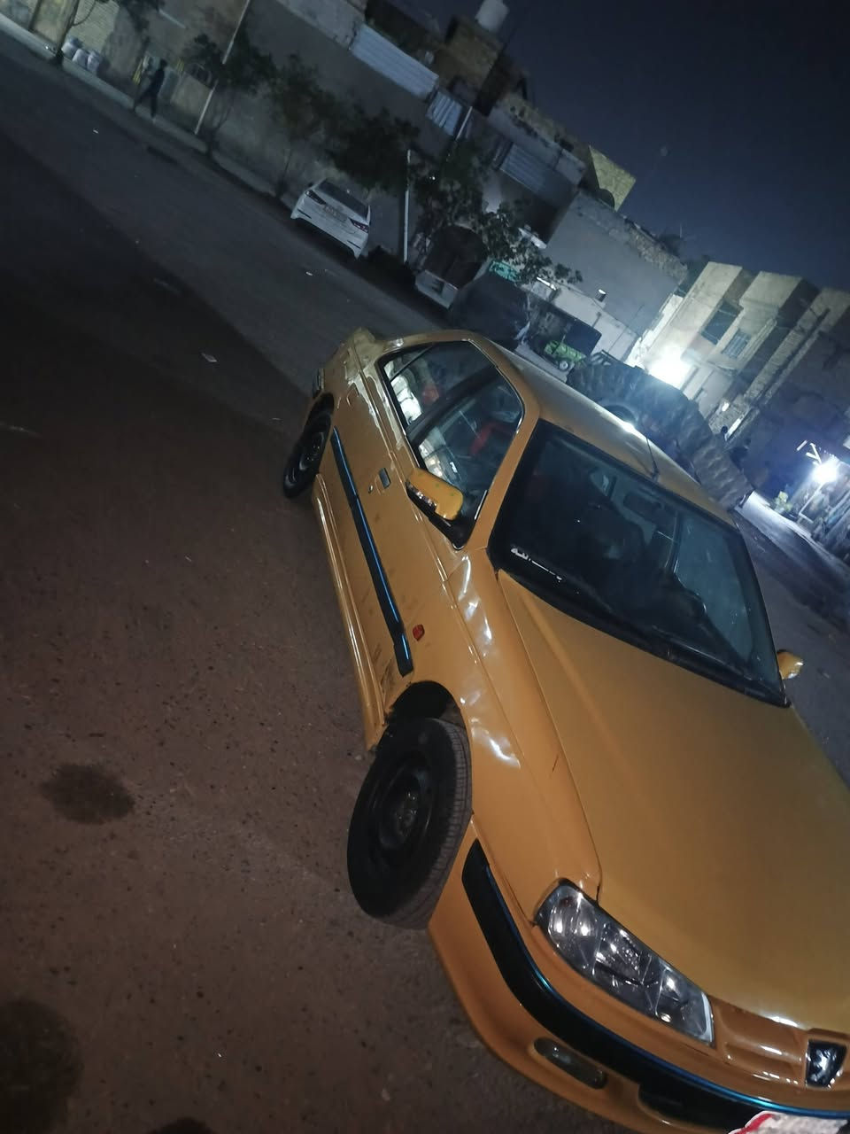 سلام عليكم بيجو بارص2015
مكينه جديده كشر نضيف عوزها ترتيب ودائمه سعر 38وبيها مجال ***********
