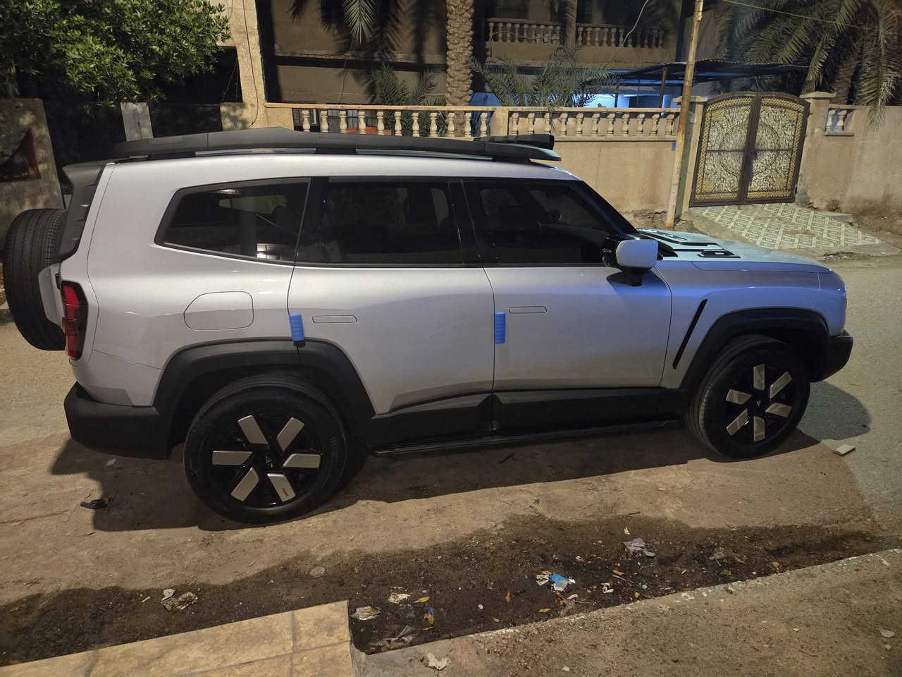 ديبال ٣١٨ للبيع بعدها زيرو ماشيه ١٣٠٠ فقط ٢٠٢٦ رقم بغداد مكانها بالبصره السعر ٤٧مليون  جديده كلشششش شاشه حتى للراكب اللي بصف سايق  داخل مشمشي  ***********
