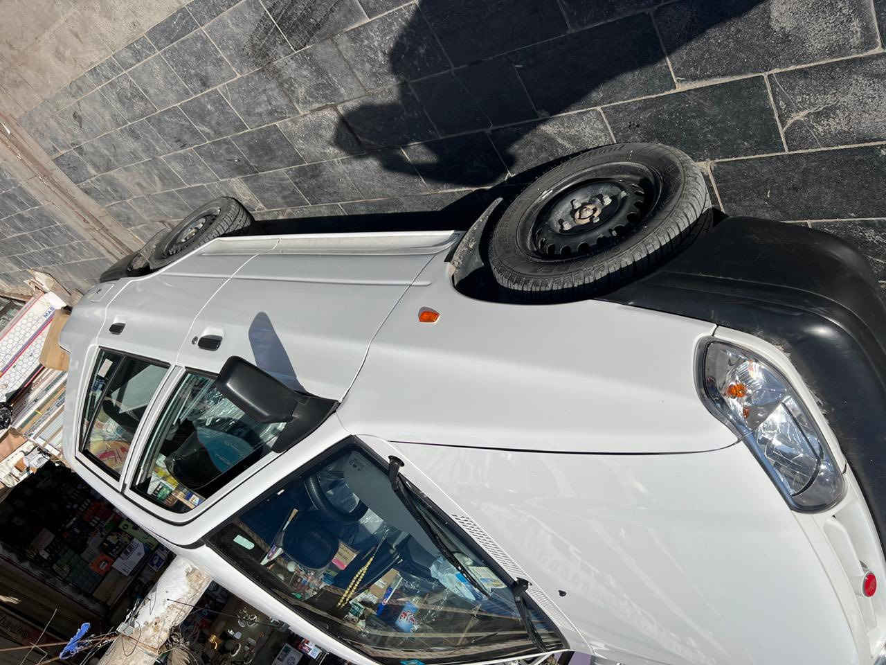 السلام عليكم عندي سايبا 25 ماشيه 3000 مكفوله ومدوشمه كامله بأسمي للاستفسار الاتصال ***********
